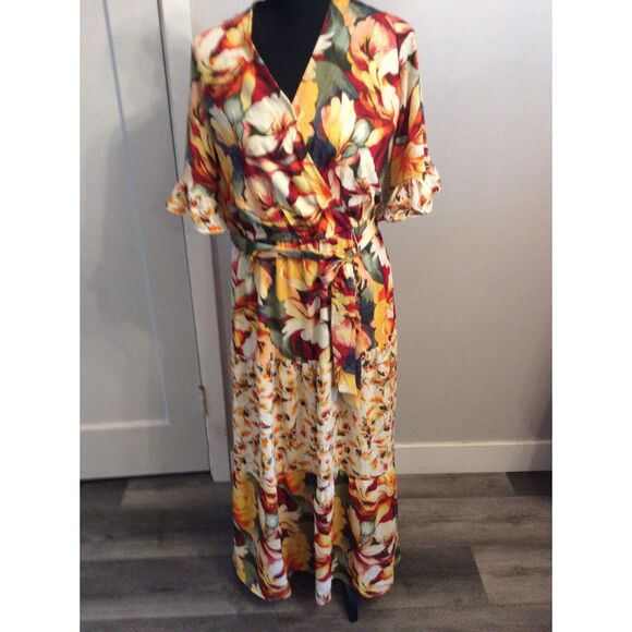 New NWT Figeroa Flower Flutter Sleeve Tiered Sunflower Floral Large Lined - Picture 2 of 9